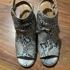 Snake skin Sandals heels.